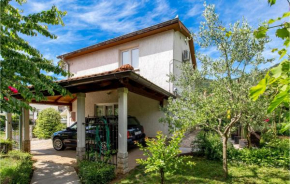 Nice Apartment In Rukavac With Wifi